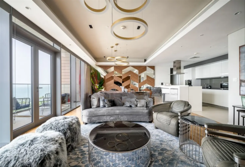 Apartment 3 br + maid in the under construction complex, Bluewaters Bay Building 2 project, Bluewaters, Dubai