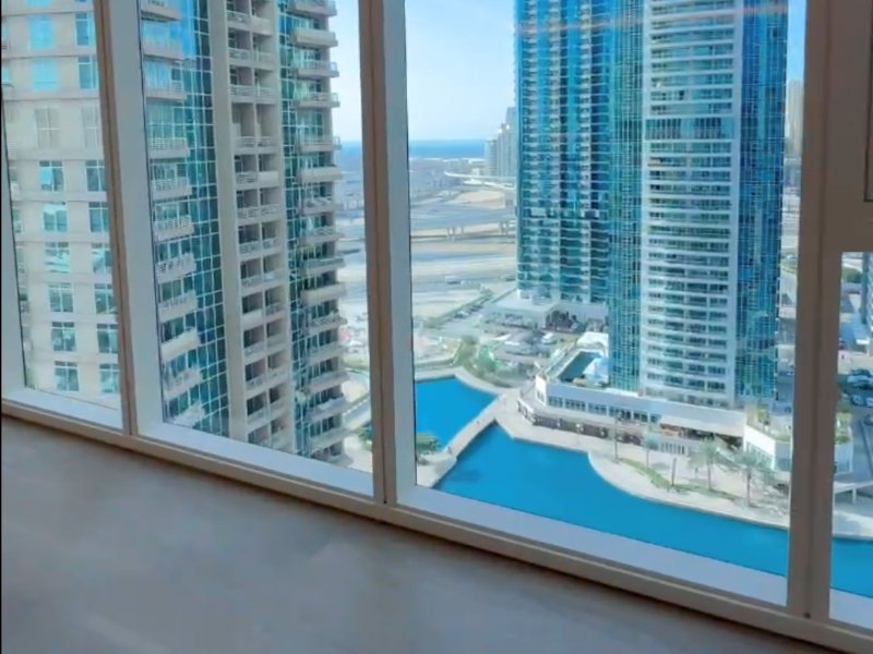 Studio apartment in Me Do Re, Jumeirah Lakes Towers, Dubai