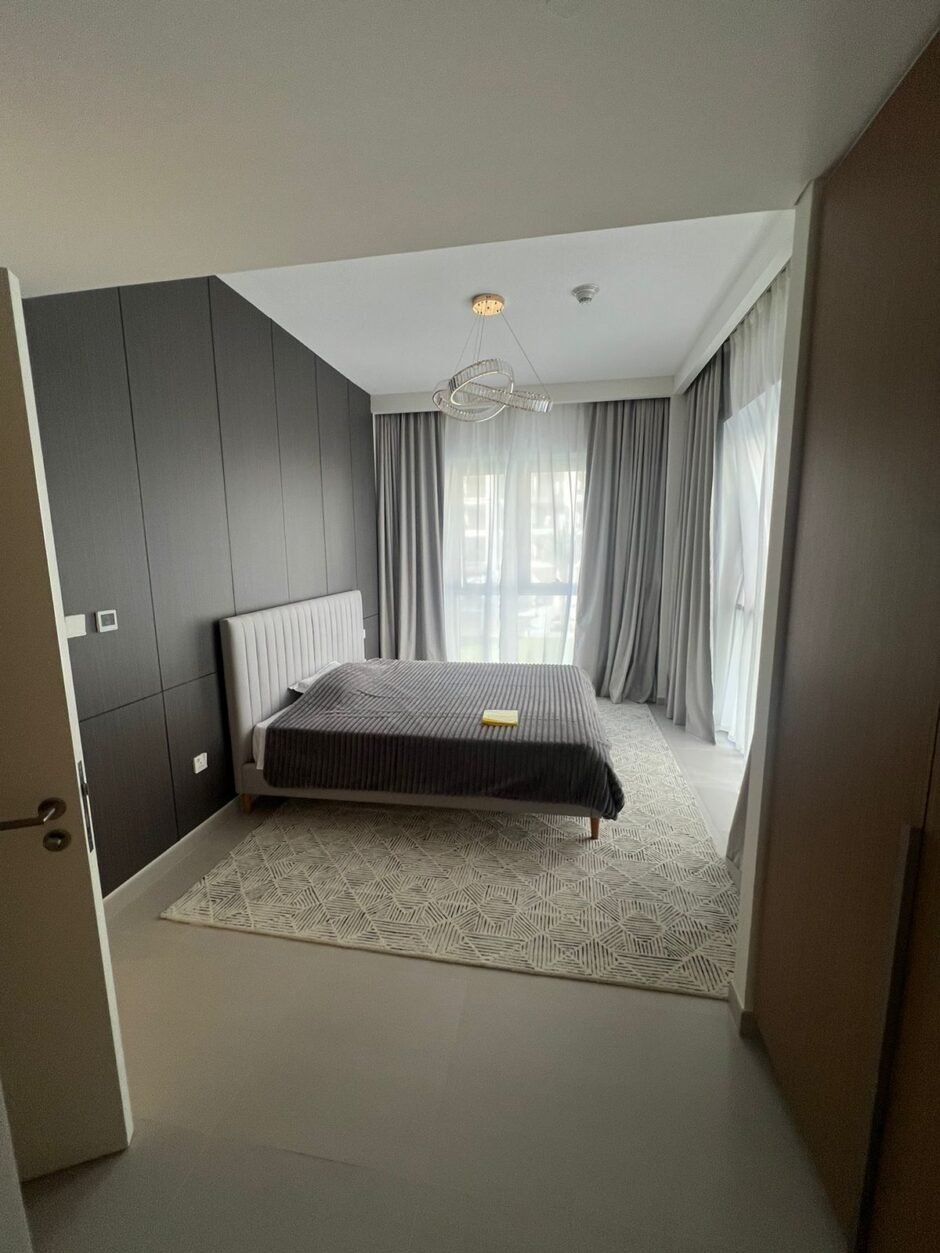 3 br apartment in the completed complex Bayshore, Creek Harbour, Dubai
